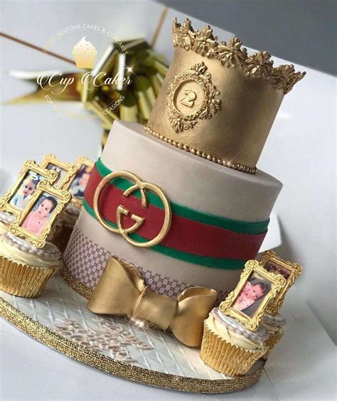 unique Gucci cakes